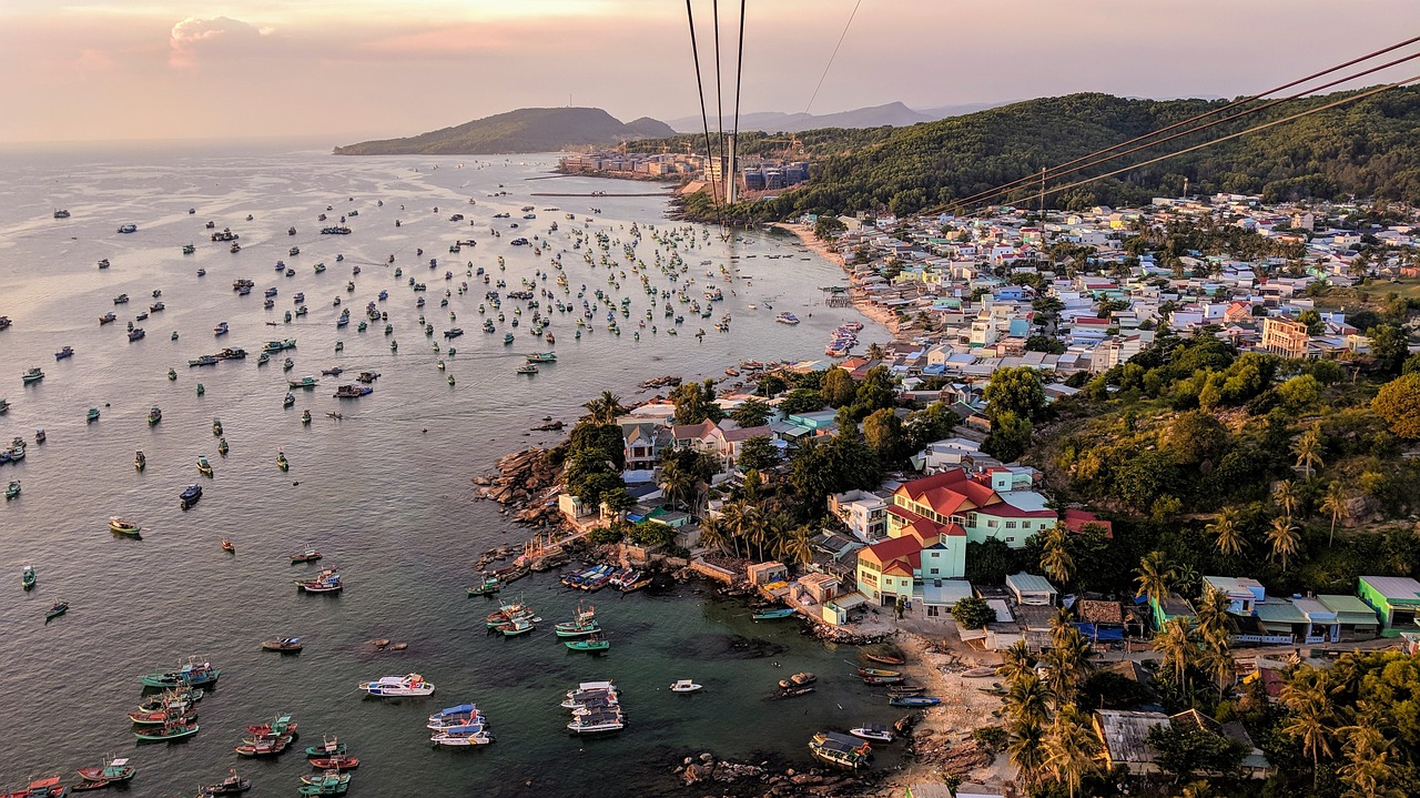 sea, port, boats-4168234.jpg